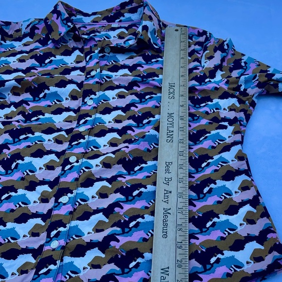 Boden The classic shirt size 12 P multicolored horse prints great condition - Picture 9 of 11
